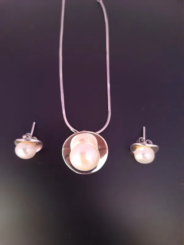 PENDANTS_&__SETS_>_PENDANT_SETS