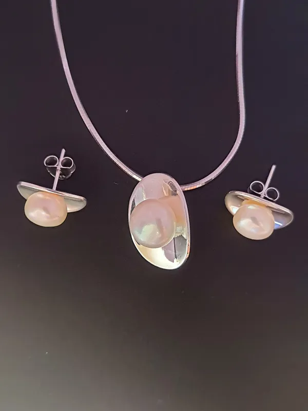 PENDANTS_&__SETS_>_PENDANT_SETS