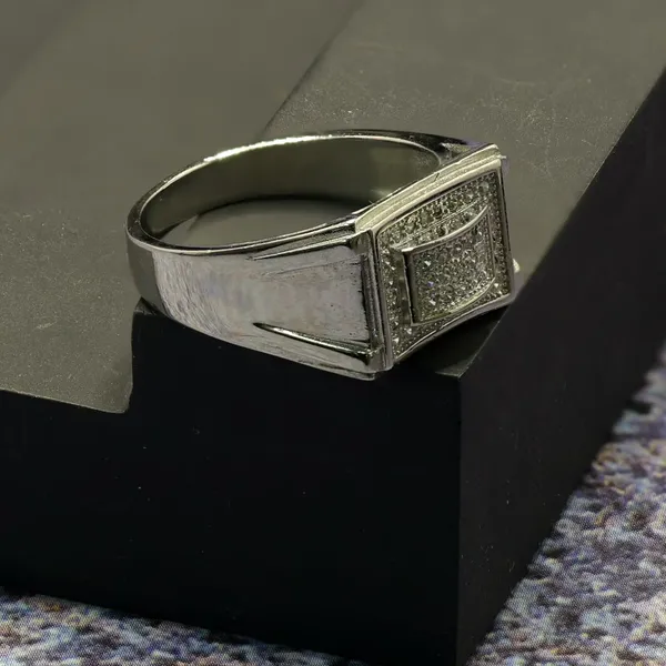 RINGS_>_GENTS_RINGS