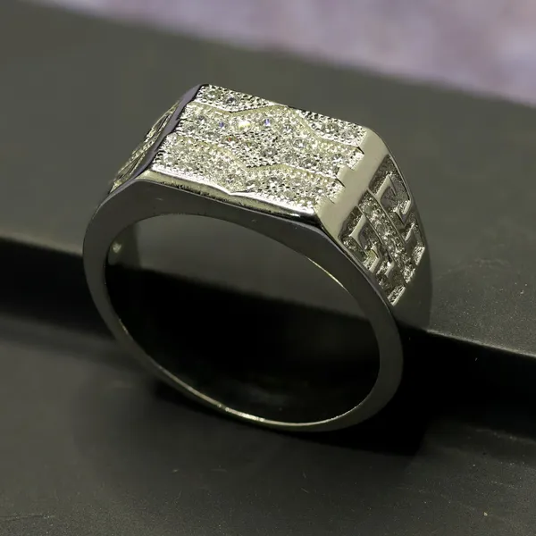 RINGS_>_GENTS_RINGS