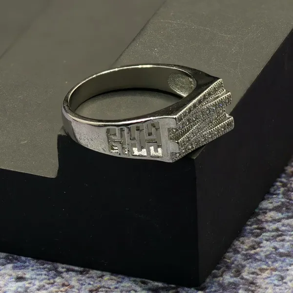 RINGS_>_LADIES_RINGS