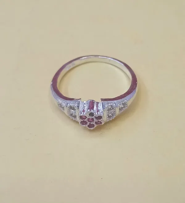 RINGS_>_LADIES_RINGS