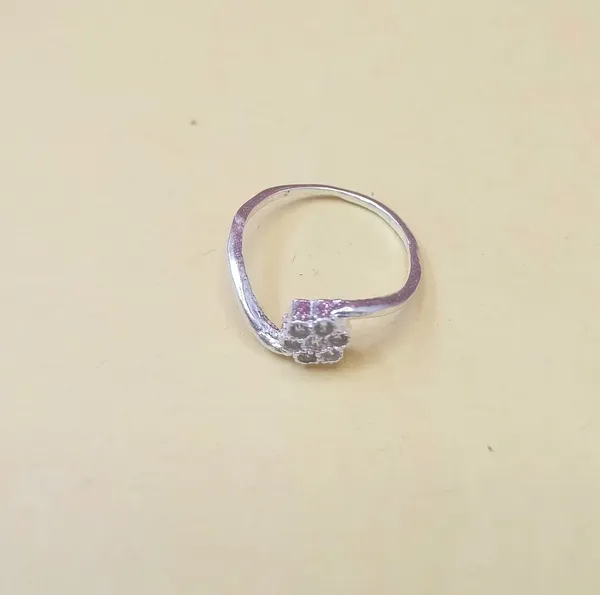 RINGS_>_LADIES_RINGS