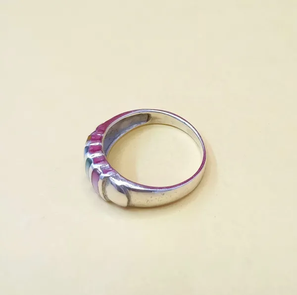 RINGS_>_LADIES_RINGS