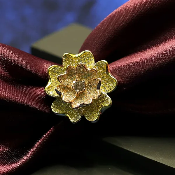 RINGS_>_LADIES_RINGS