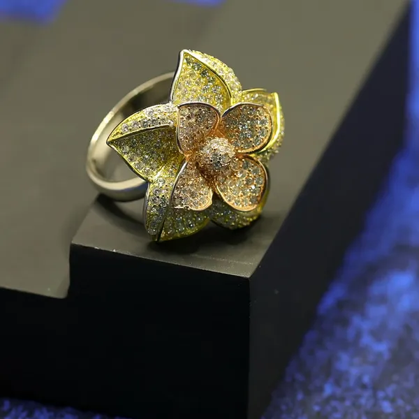 RINGS_>_LADIES_RINGS