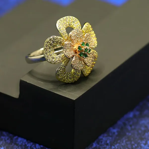 RINGS_>_LADIES_RINGS