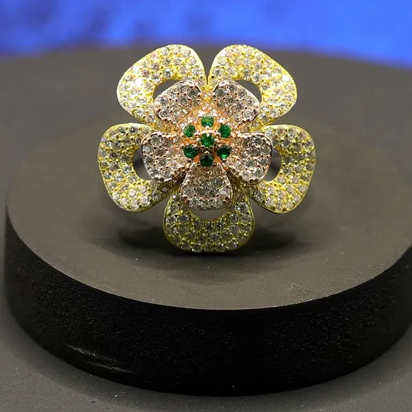 RINGS_>_LADIES_RINGS
