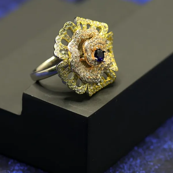 RINGS_>_LADIES_RINGS