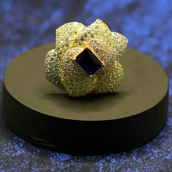 RINGS_>_LADIES_RINGS