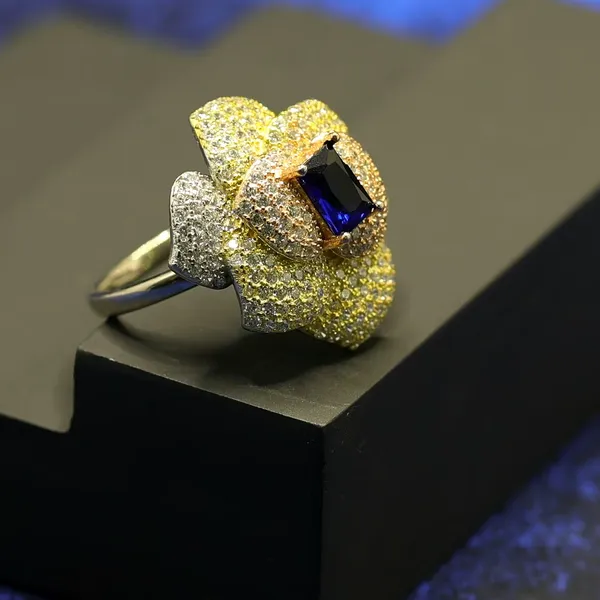 RINGS_>_LADIES_RINGS