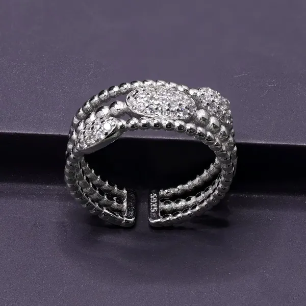 RINGS_>_LADIES_RINGS