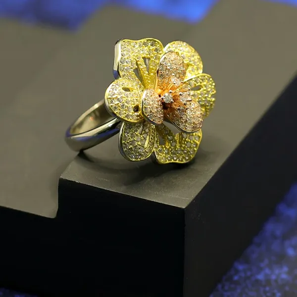 RINGS_>_LADIES_RINGS