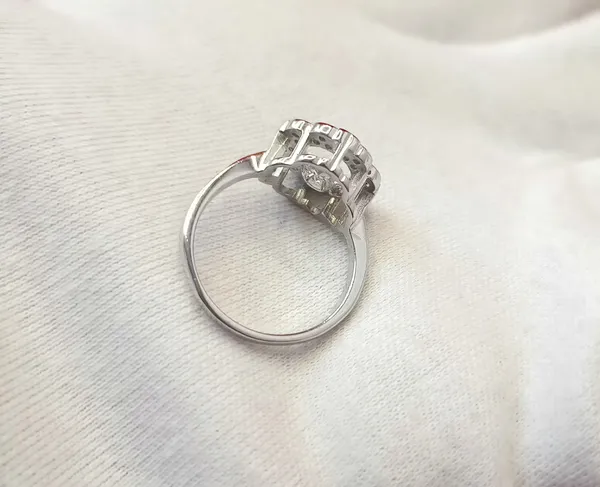 RINGS_>_LADIES_RINGS