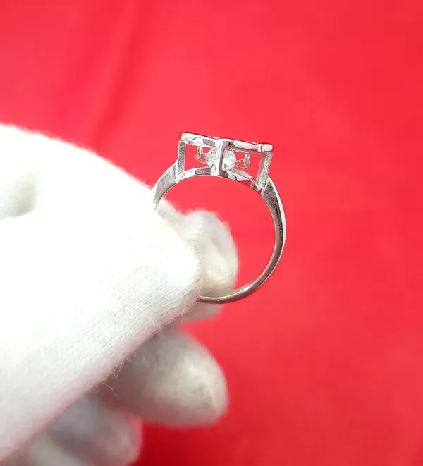 RINGS_>_LADIES_RINGS