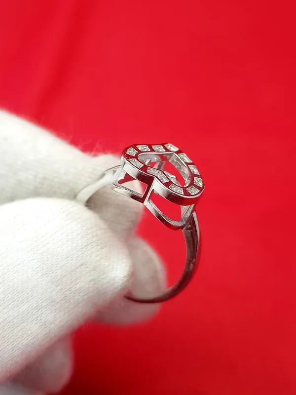 RINGS_>_LADIES_RINGS