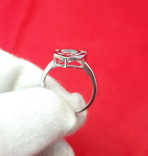 RINGS_>_LADIES_RINGS