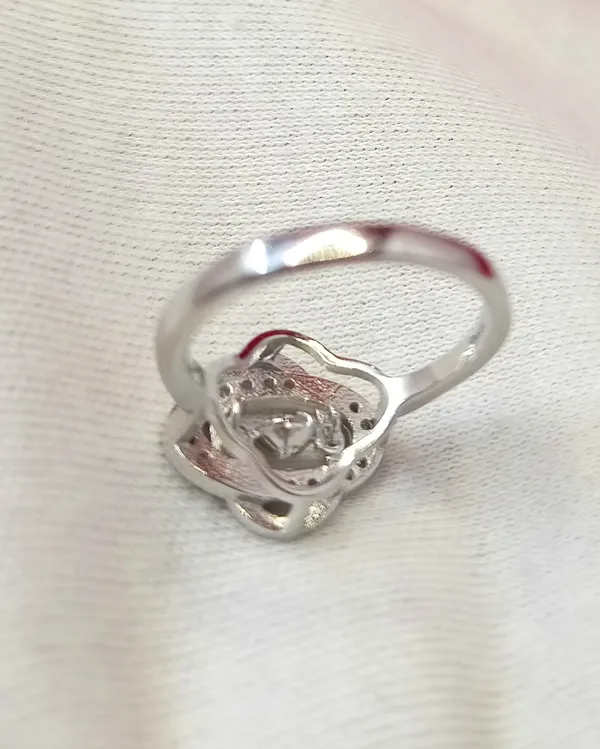 RINGS_>_LADIES_RINGS
