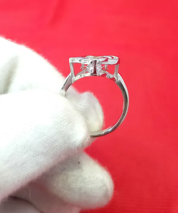 RINGS_>_LADIES_RINGS