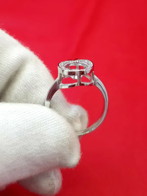 RINGS_>_LADIES_RINGS