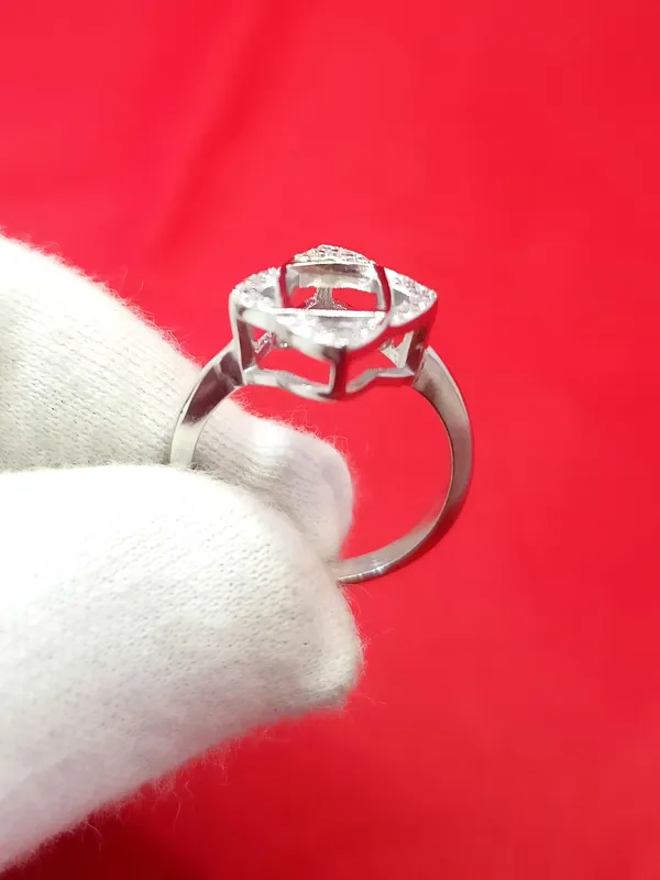 RINGS_>_LADIES_RINGS