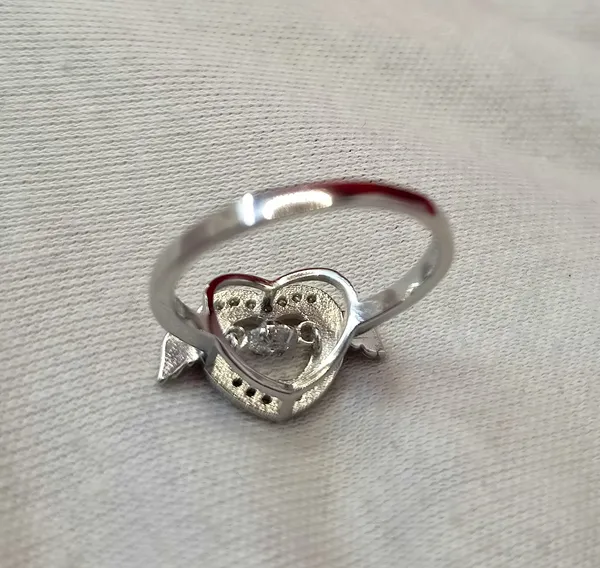 RINGS_>_LADIES_RINGS