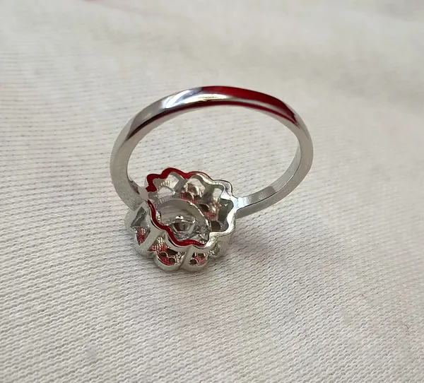 RINGS_>_LADIES_RINGS