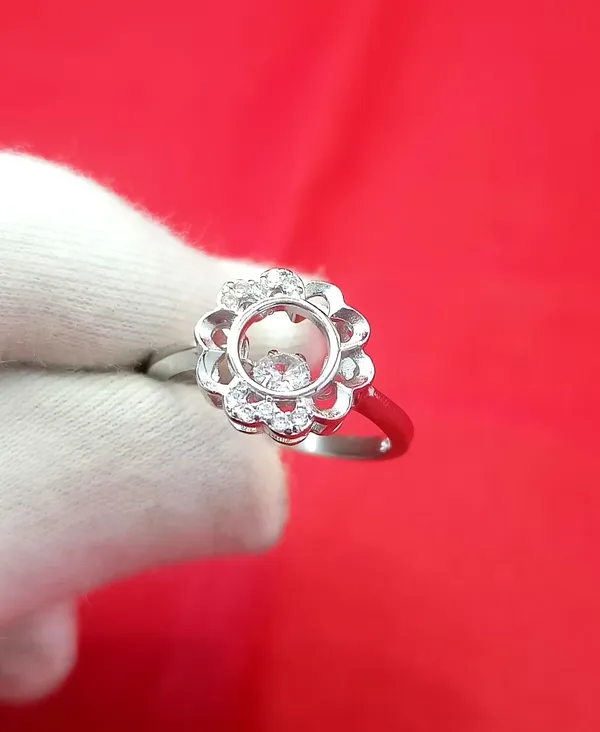 RINGS_>_LADIES_RINGS