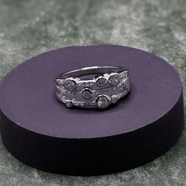 RINGS_>_LADIES_RINGS
