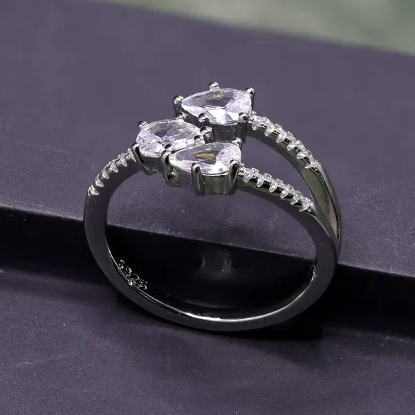 RINGS_>_LADIES_RINGS
