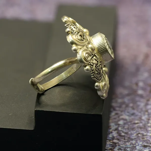 RINGS_>_LADIES_RINGS