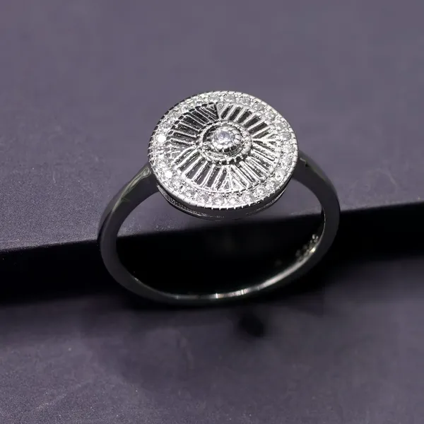 RINGS_>_LADIES_RINGS