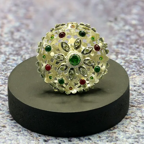 RINGS_>_LADIES_RINGS