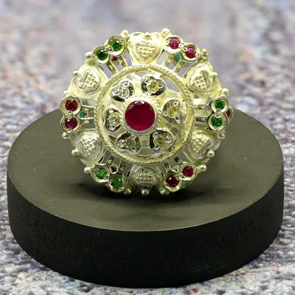 RINGS_>_LADIES_RINGS