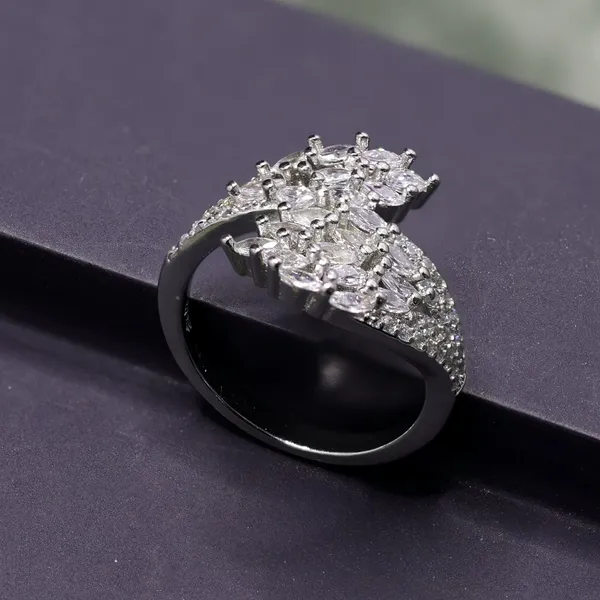 RINGS_>_LADIES_RINGS