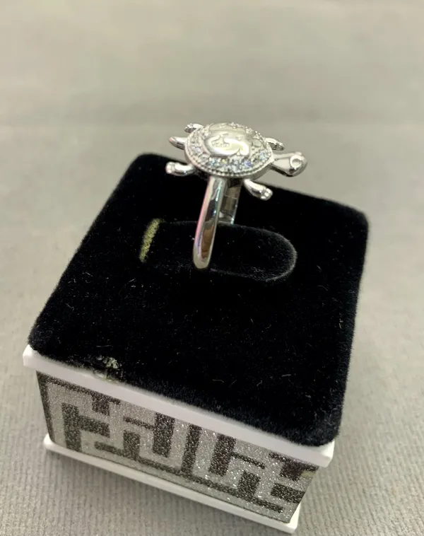 RINGS_>_LADIES_RINGS