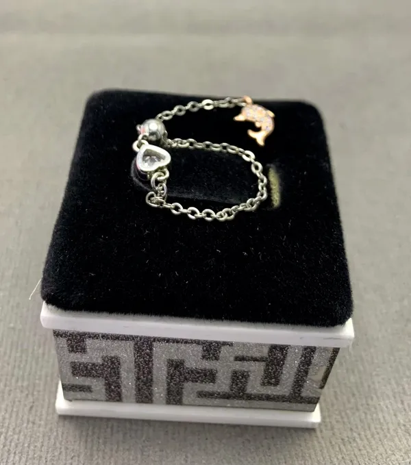 RINGS_>_LADIES_RINGS