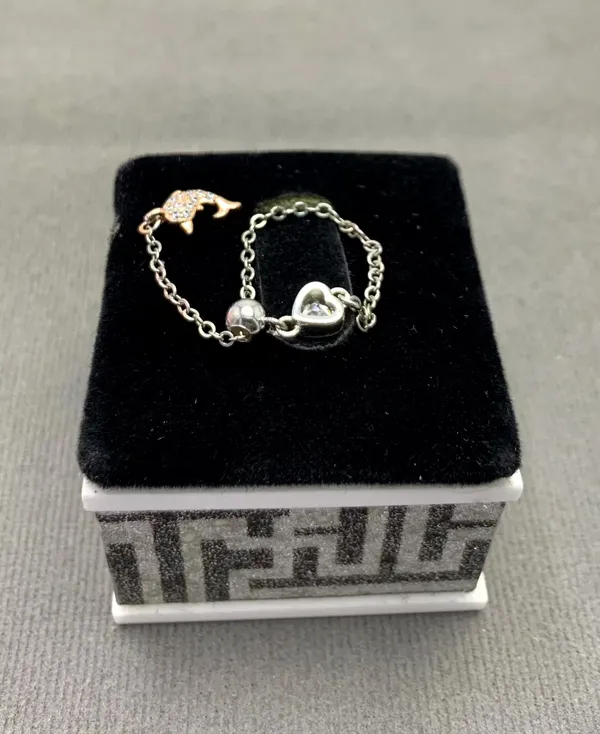 RINGS_>_LADIES_RINGS
