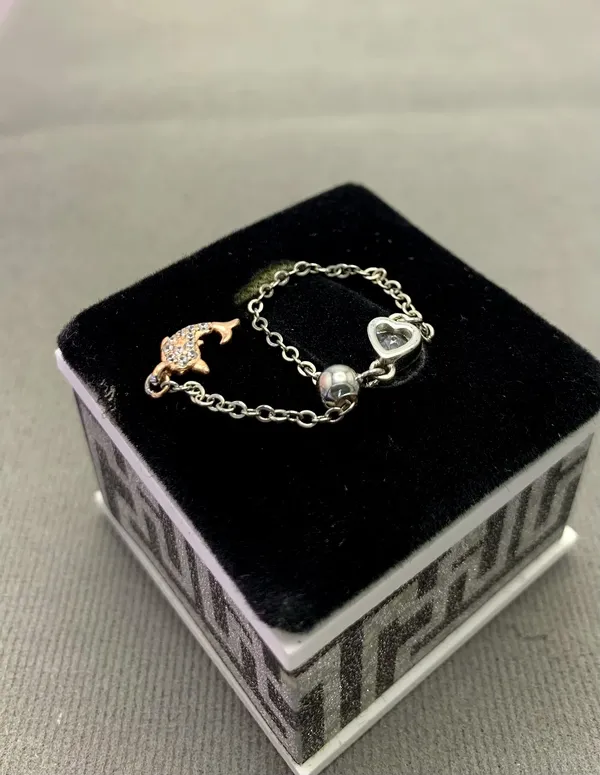 RINGS_>_LADIES_RINGS