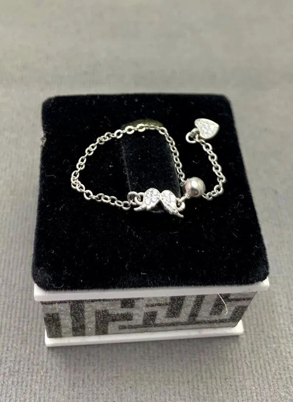 RINGS_>_LADIES_RINGS