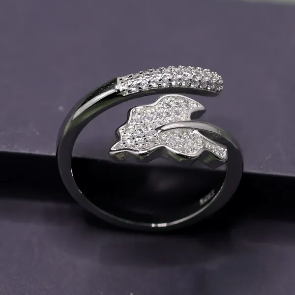 RINGS_>_LADIES_RINGS