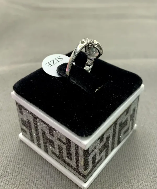 RINGS_>_LADIES_RINGS