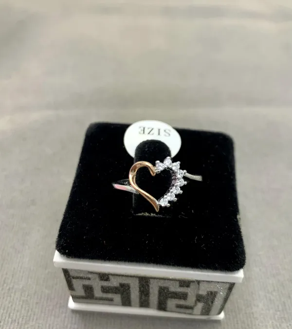 RINGS_>_LADIES_RINGS