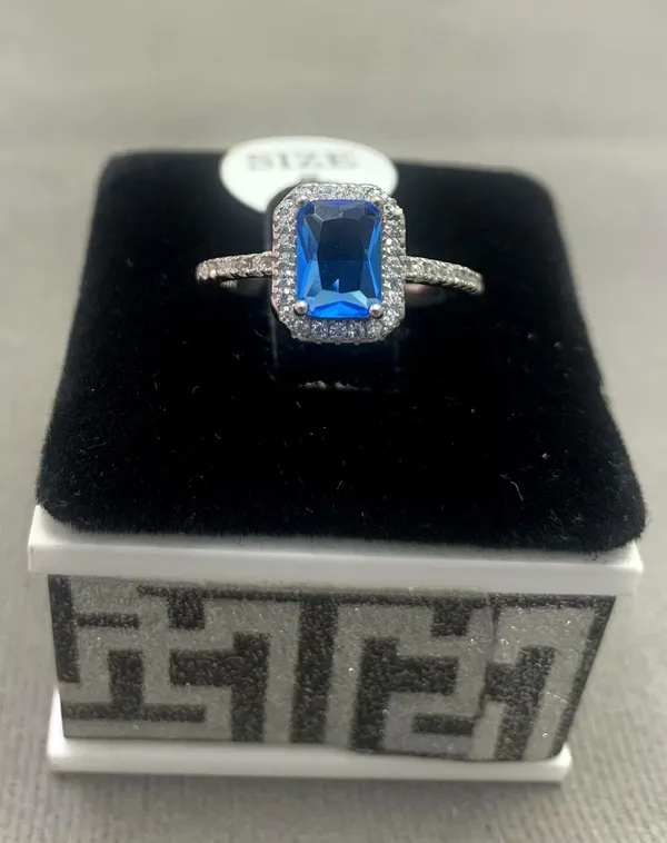 RINGS_>_LADIES_RINGS