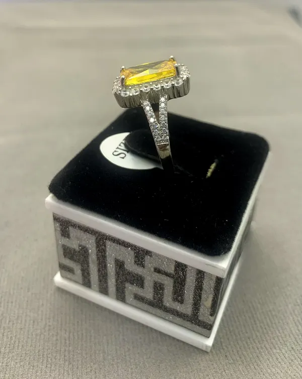 RINGS_>_LADIES_RINGS