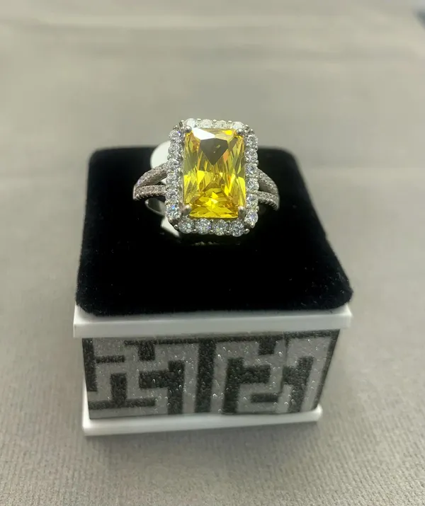 RINGS_>_LADIES_RINGS