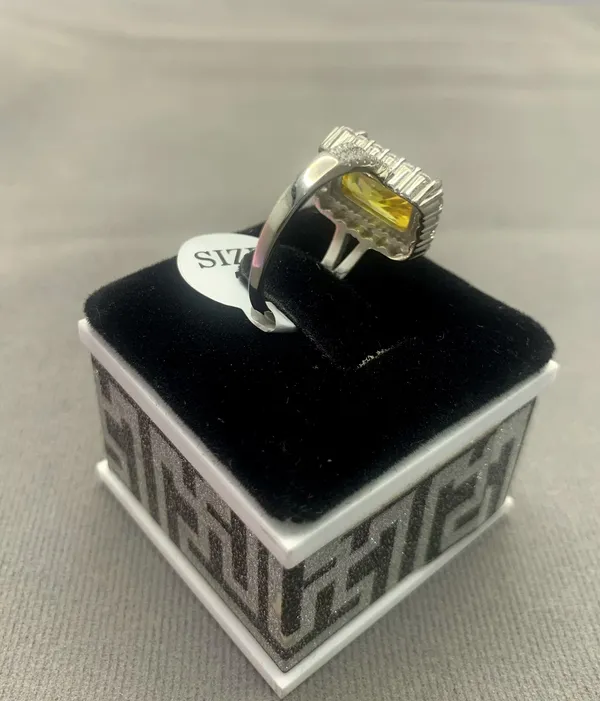 RINGS_>_LADIES_RINGS
