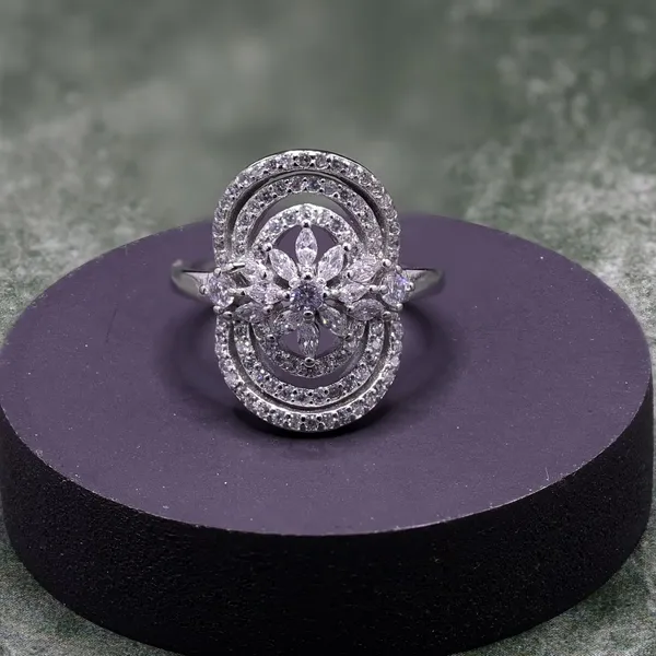 RINGS_>_LADIES_RINGS