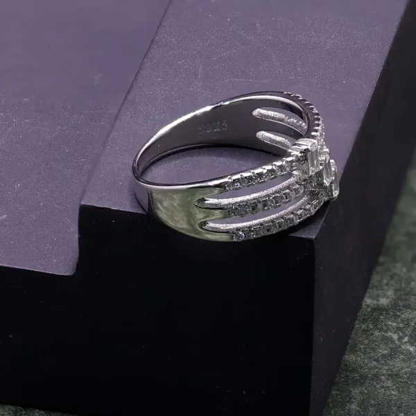 RINGS_>_LADIES_RINGS