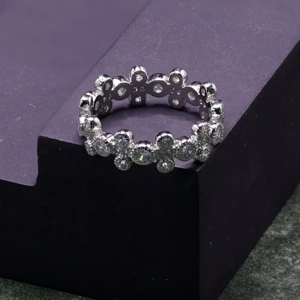 RINGS_>_LADIES_RINGS